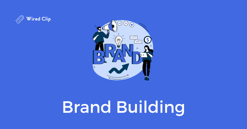 Building an Audience Podcasting vs Blogging